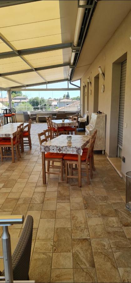 Quarantotto B&B Raffa Luaran gambar