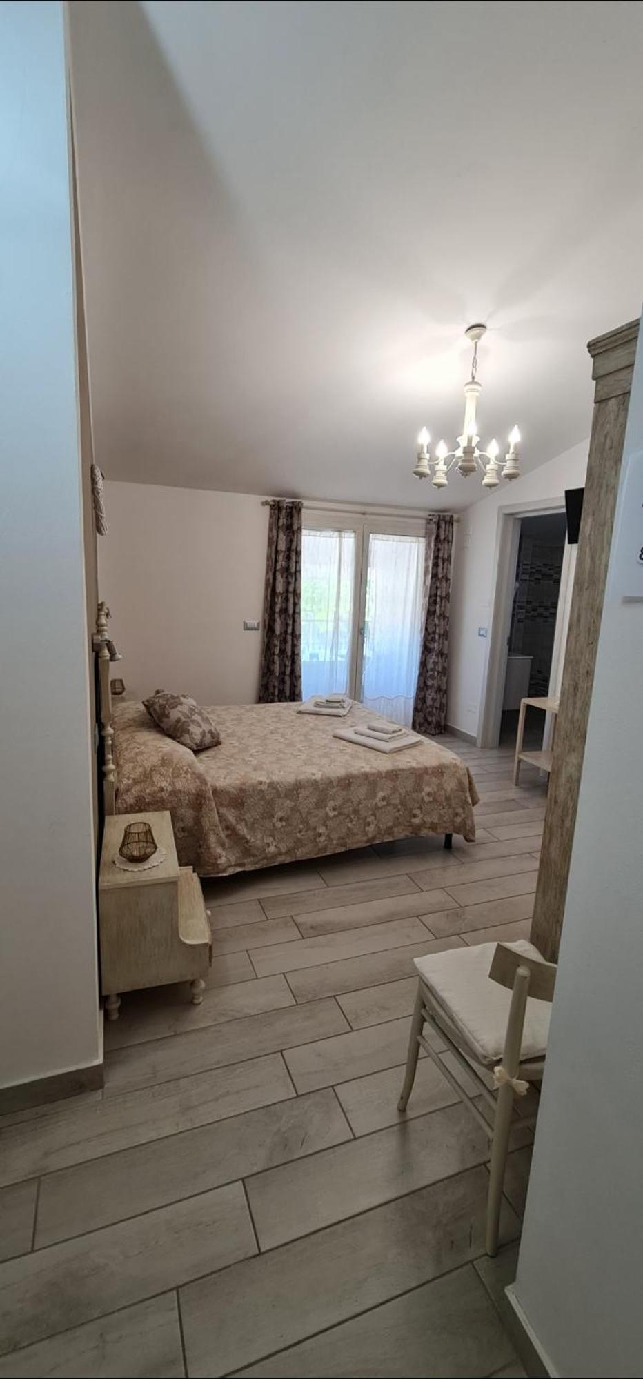 Quarantotto B&B Raffa Luaran gambar