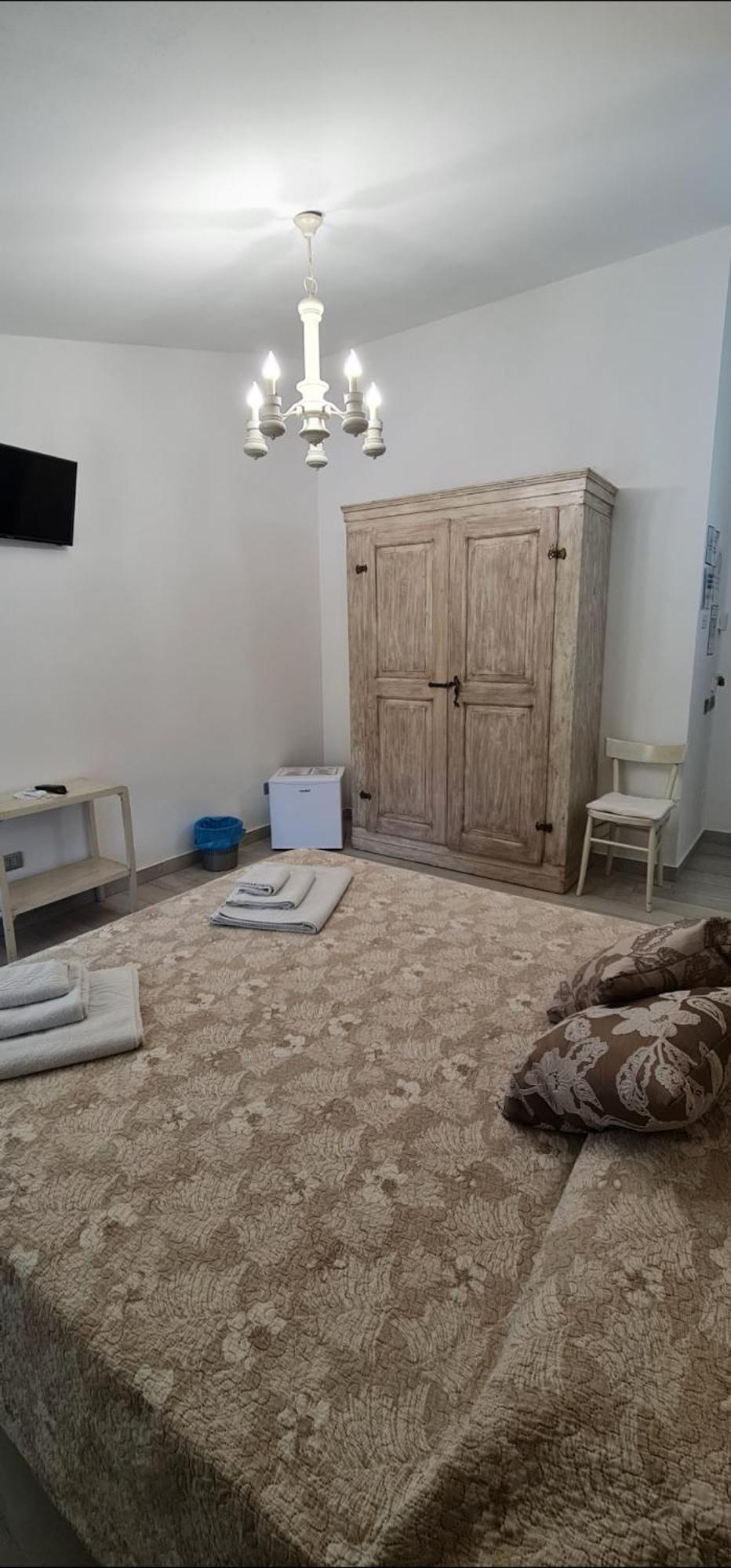 Quarantotto B&B Raffa Luaran gambar