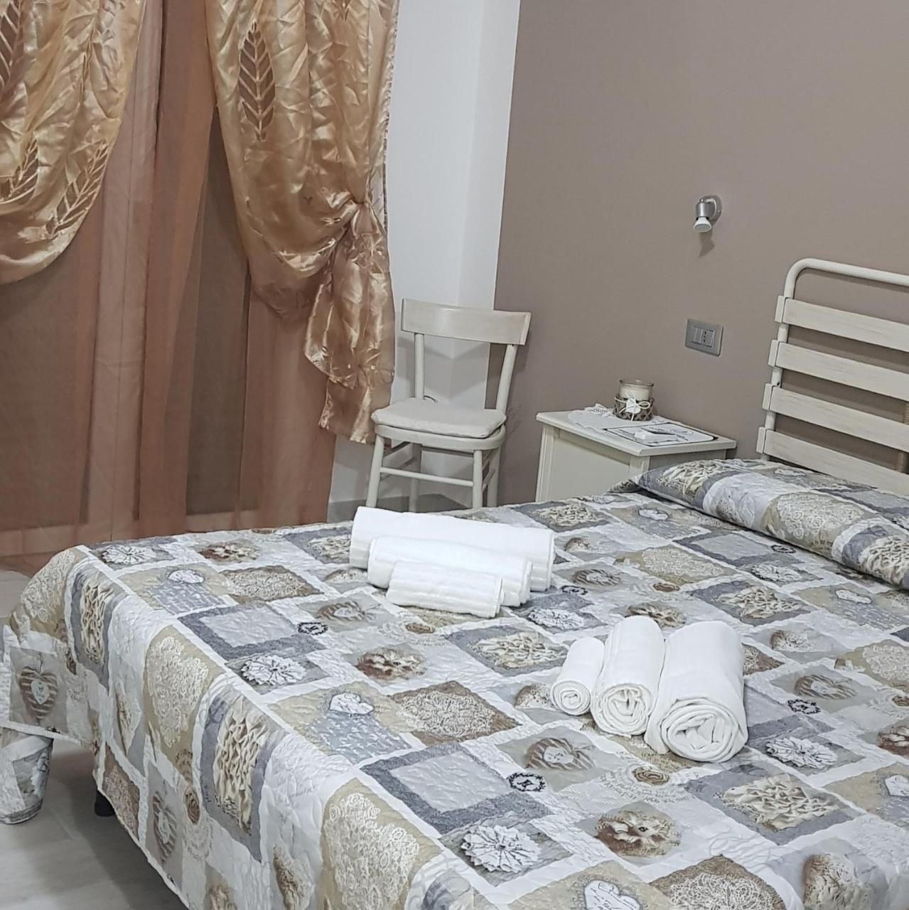 Quarantotto B&B Raffa Luaran gambar